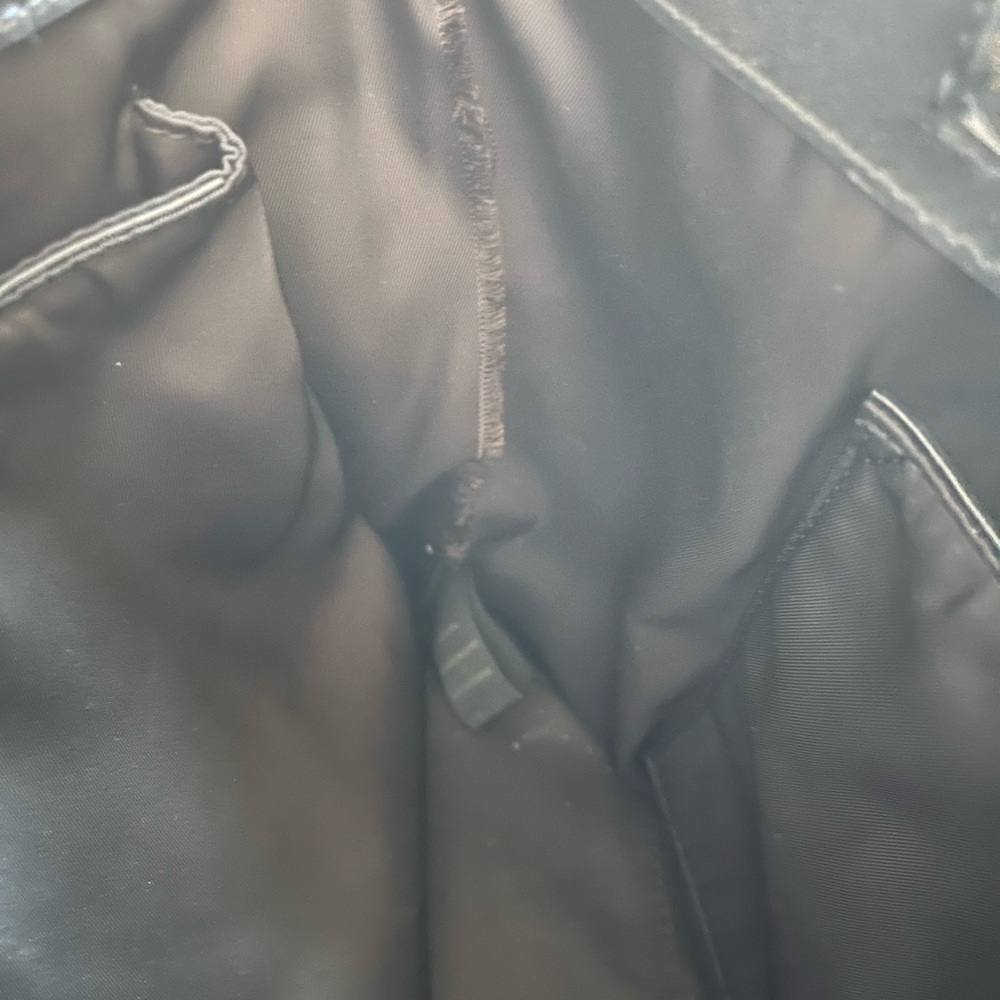 Quince Italian Leather Tote - Picture 5 of 7